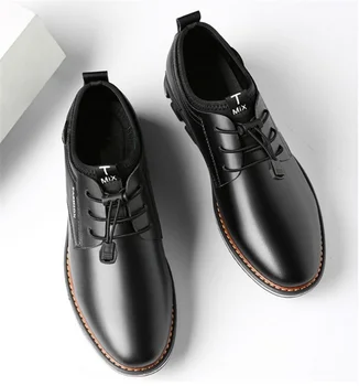 Erkek Deri rahat ayakkabılar Erkekler Dantel-up Sivri Burun İş Elbise Oxfords Ayakkabı Düz Renk Düğün Ofis Erkekler Düz Loafer'lar